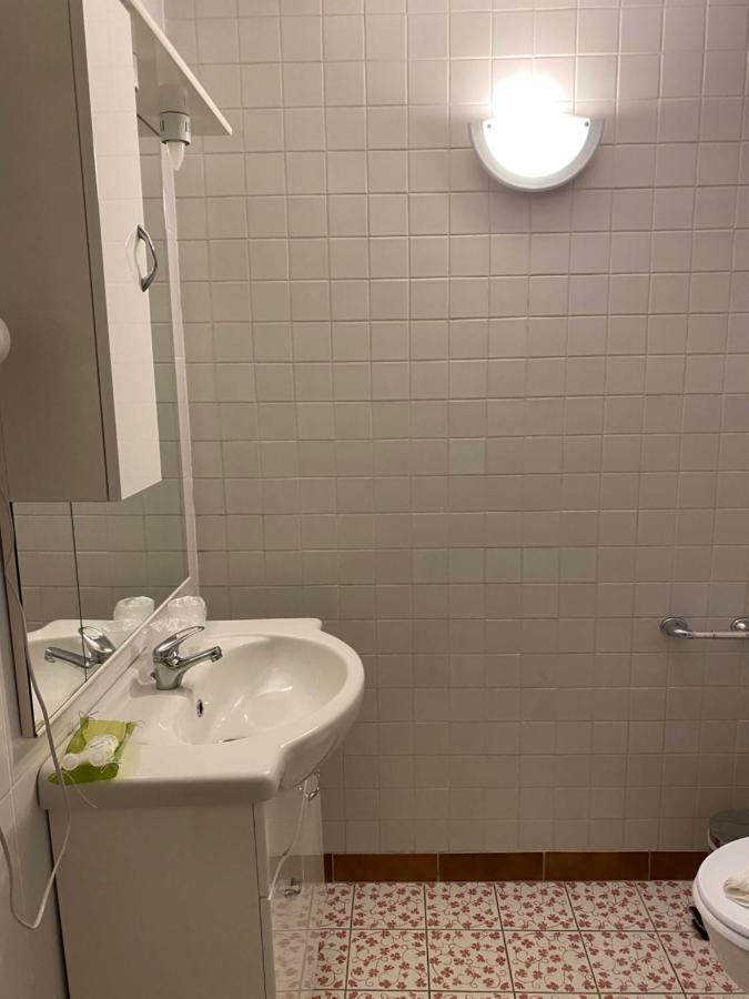 Country Club La Mesteceni Sebes  Bagian luar foto